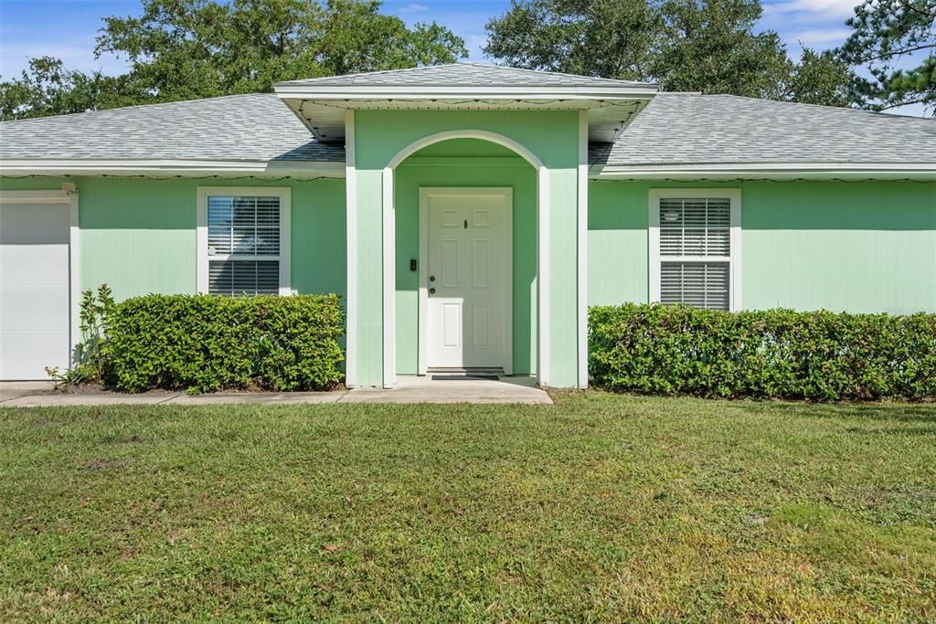 Active With Contract: $265,000 (3 beds, 2 baths, 1256 Square Feet)