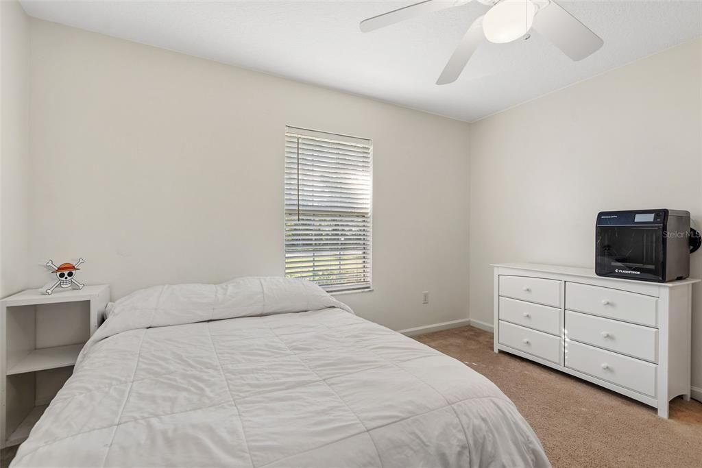 For Sale: $265,000 (3 beds, 2 baths, 1256 Square Feet)