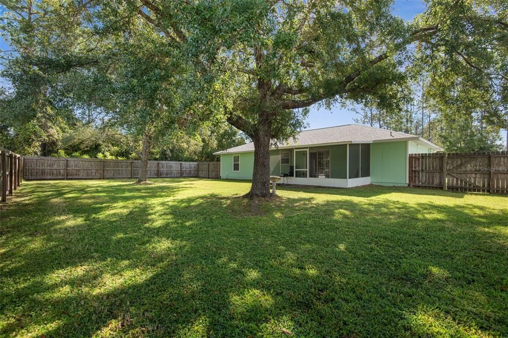 For Sale: $265,000 (3 beds, 2 baths, 1256 Square Feet)