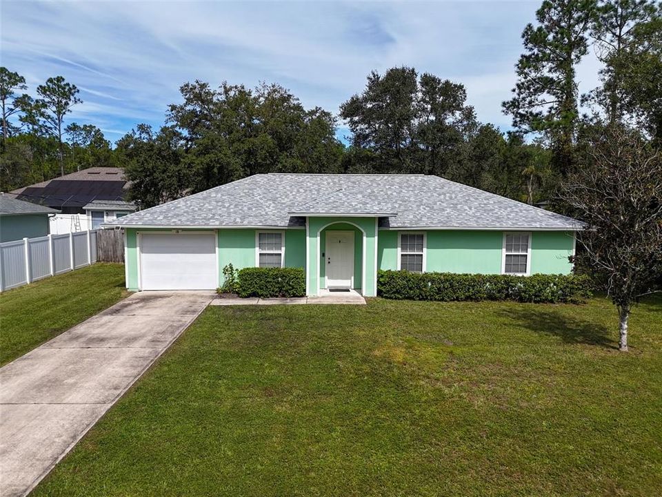 For Sale: $265,000 (3 beds, 2 baths, 1256 Square Feet)