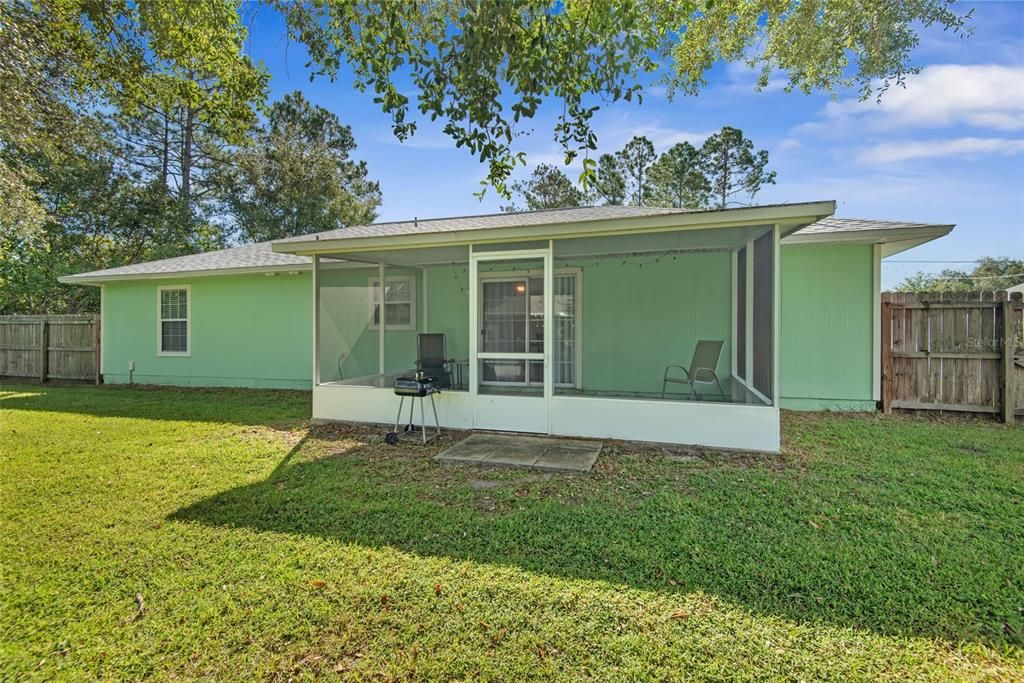 For Sale: $265,000 (3 beds, 2 baths, 1256 Square Feet)