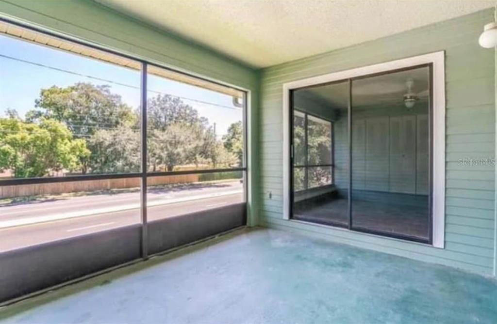 For Sale: $199,000 (2 beds, 2 baths, 1139 Square Feet)