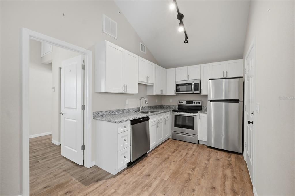En Venta: $869,000 (7 camas, 0 baños, 3334 Pies cuadrados)