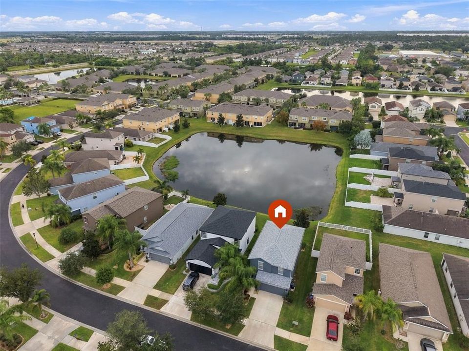 For Sale: $298,000 (4 beds, 2 baths, 1761 Square Feet)