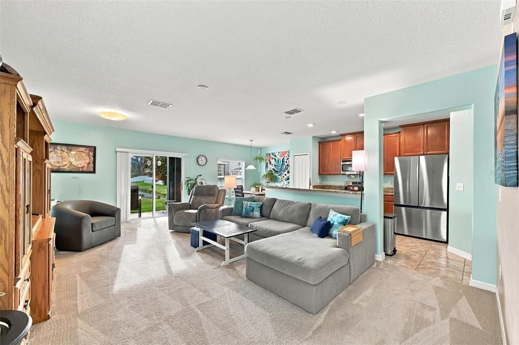 For Sale: $298,000 (4 beds, 2 baths, 1761 Square Feet)