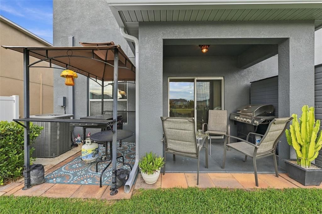 For Sale: $298,000 (4 beds, 2 baths, 1761 Square Feet)