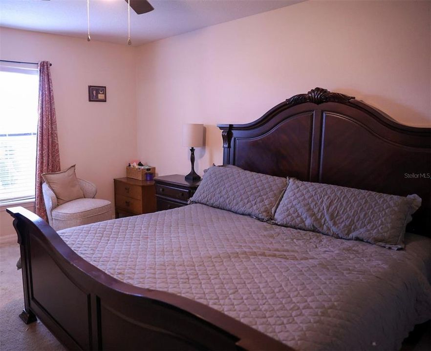 На продажу: $310,000 (3 спален, 2 ванн, 1609 Квадратных фут)