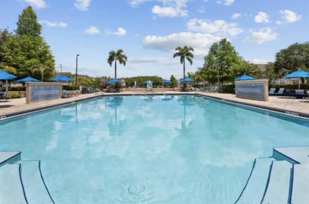 For Rent: $2,200 (3 beds, 2 baths, 1296 Square Feet)