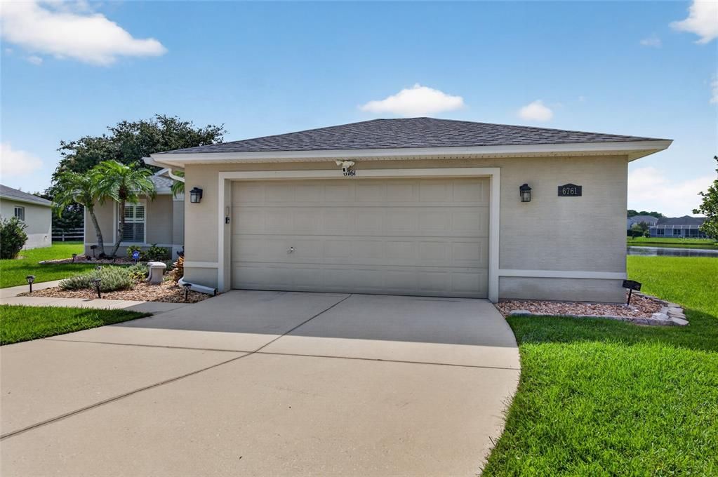 For Sale: $459,900 (3 beds, 2 baths, 1479 Square Feet)