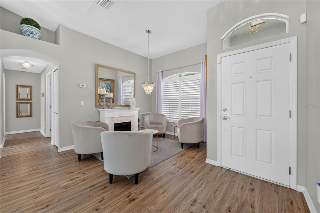 For Sale: $459,900 (3 beds, 2 baths, 1479 Square Feet)