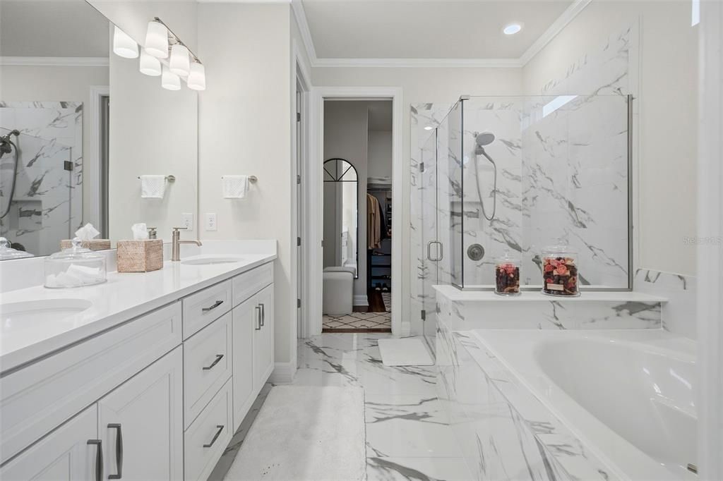 For Sale: $1,690,000 (6 beds, 4 baths, 4359 Square Feet)
