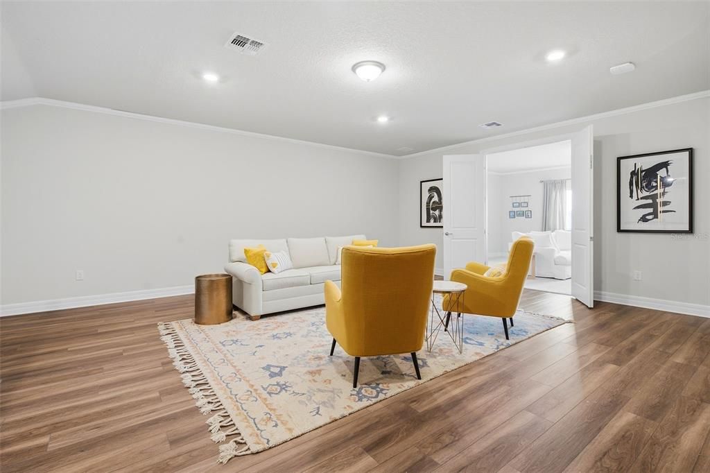 For Sale: $1,690,000 (6 beds, 4 baths, 4359 Square Feet)