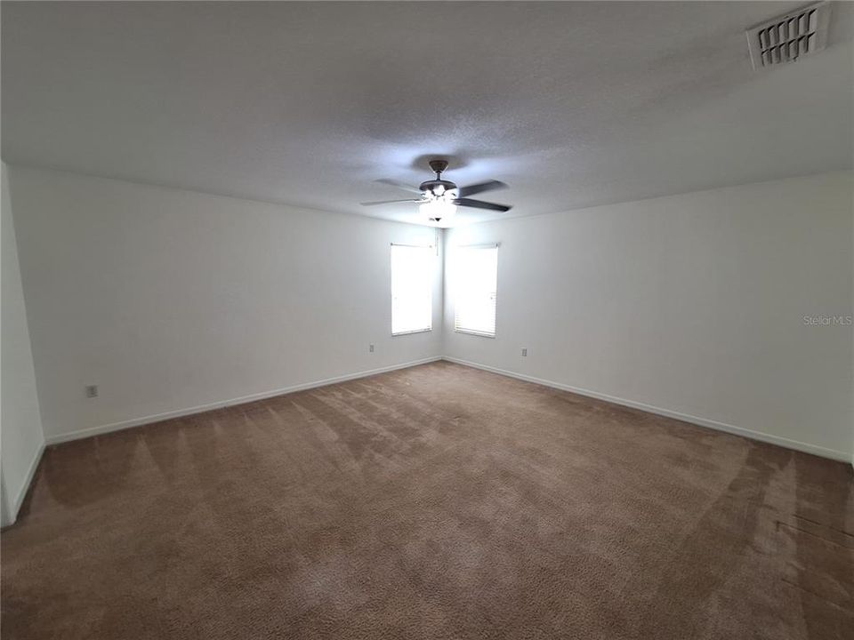 For Rent: $2,195 (3 beds, 2 baths, 2349 Square Feet)