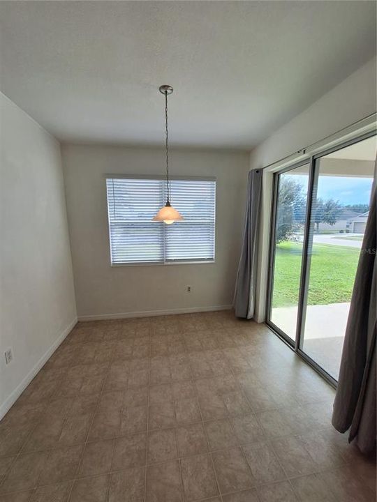 For Rent: $2,195 (3 beds, 2 baths, 2349 Square Feet)
