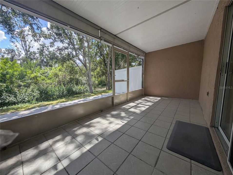 For Rent: $2,400 (3 beds, 2 baths, 1336 Square Feet)