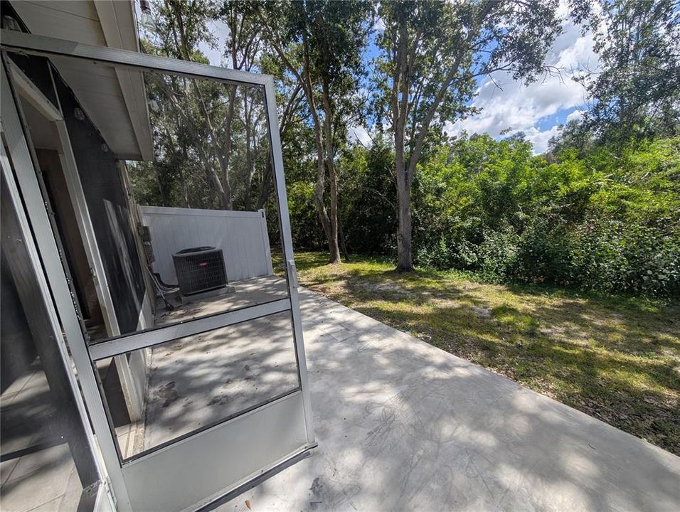 For Rent: $2,400 (3 beds, 2 baths, 1336 Square Feet)