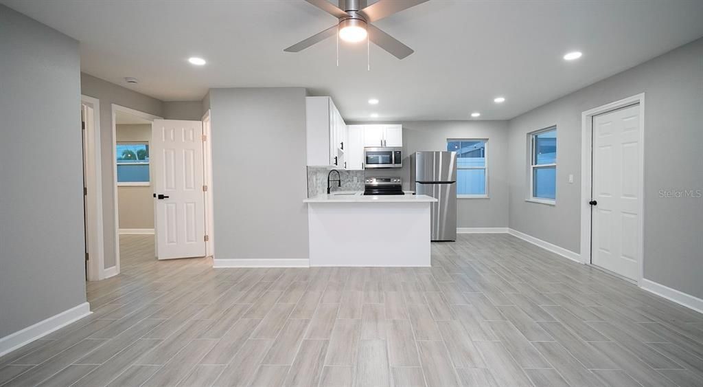 For Sale: $469,900 (3 beds, 0 baths, 1399 Square Feet)