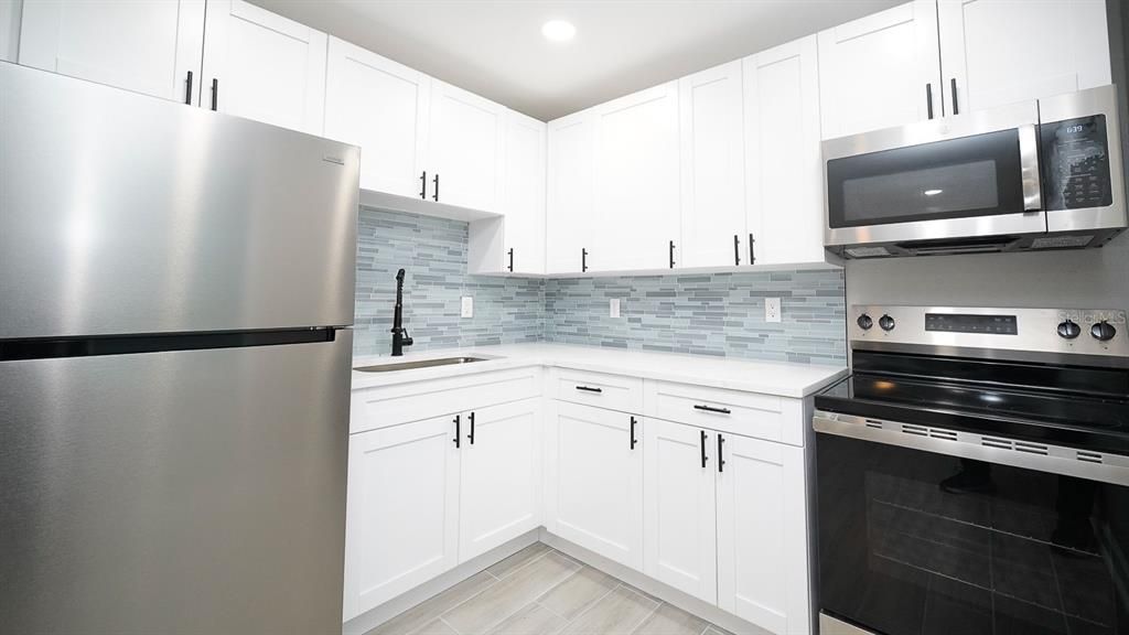 For Sale: $469,900 (3 beds, 0 baths, 1399 Square Feet)