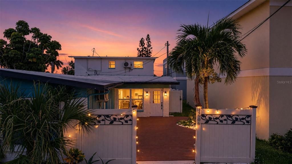 For Sale: $469,900 (3 beds, 0 baths, 1399 Square Feet)