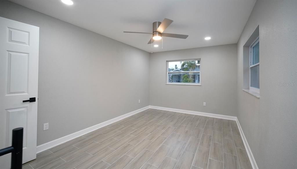 For Sale: $469,900 (3 beds, 0 baths, 1399 Square Feet)