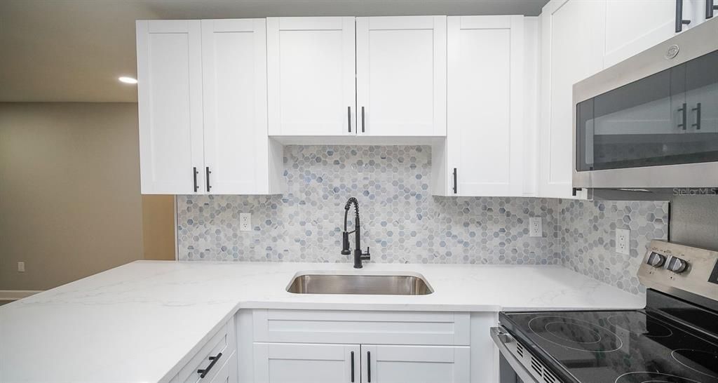 For Sale: $469,900 (3 beds, 0 baths, 1399 Square Feet)