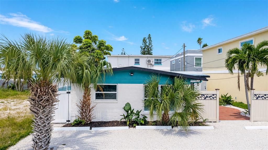For Sale: $469,900 (3 beds, 0 baths, 1399 Square Feet)