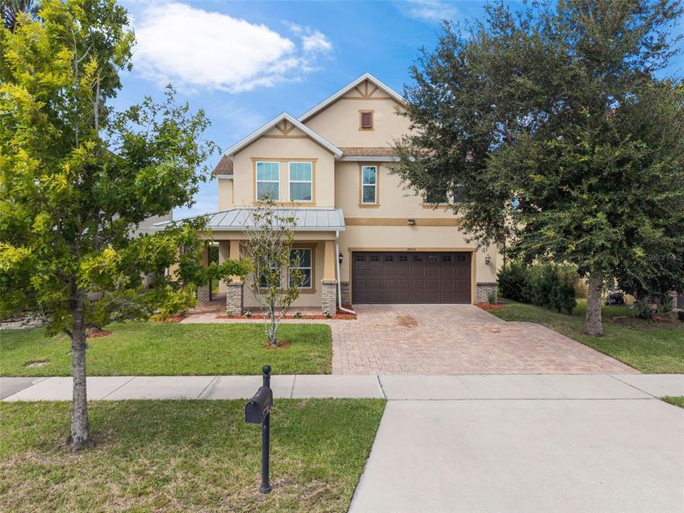 For Sale: $675,000 (5 beds, 3 baths, 2862 Square Feet)