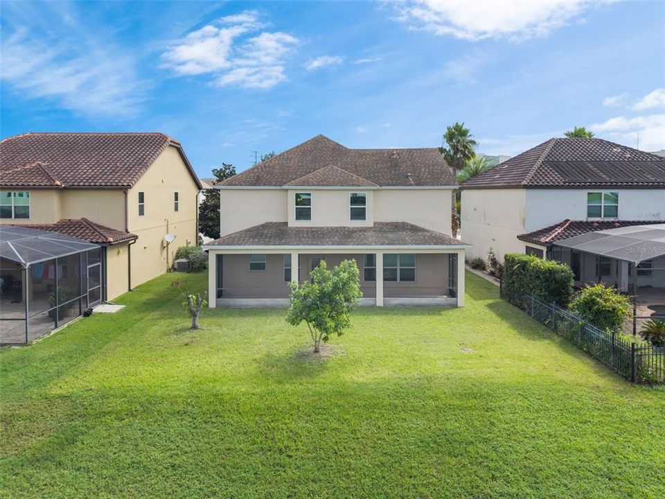 For Sale: $675,000 (5 beds, 3 baths, 2862 Square Feet)