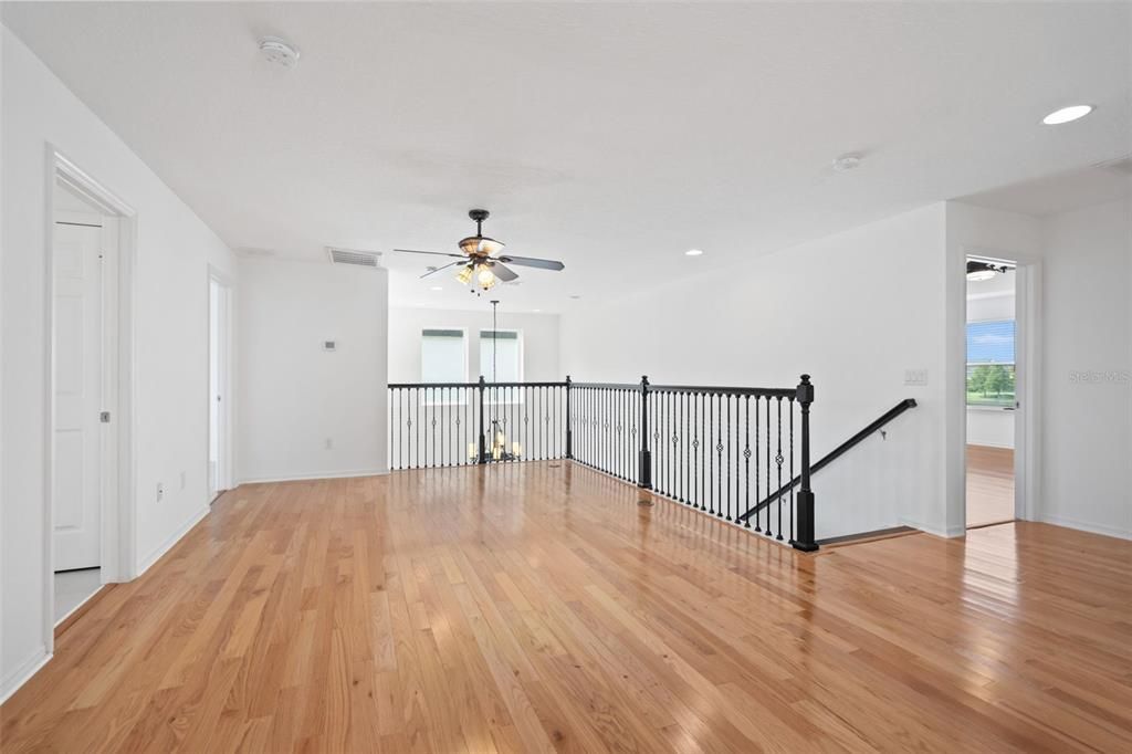 For Sale: $675,000 (5 beds, 3 baths, 2862 Square Feet)