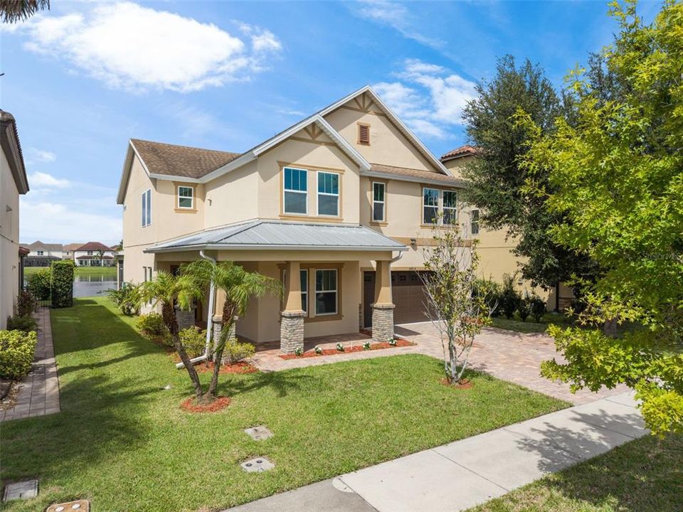 For Sale: $675,000 (5 beds, 3 baths, 2862 Square Feet)