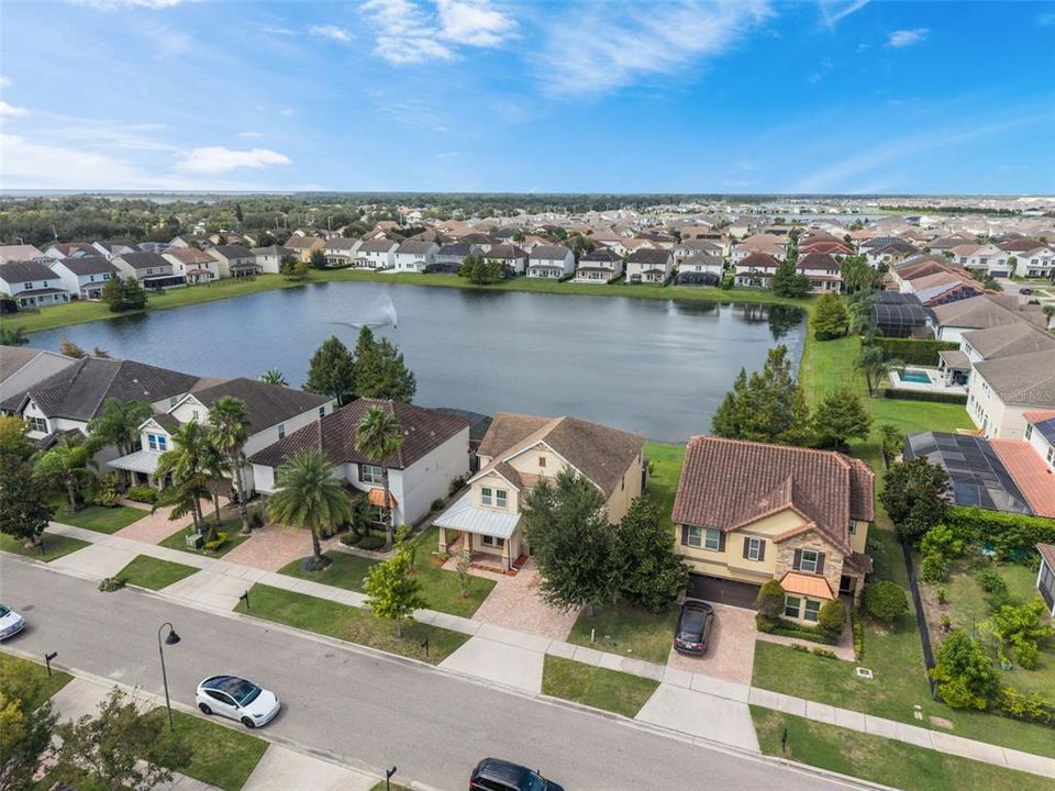 For Sale: $675,000 (5 beds, 3 baths, 2862 Square Feet)