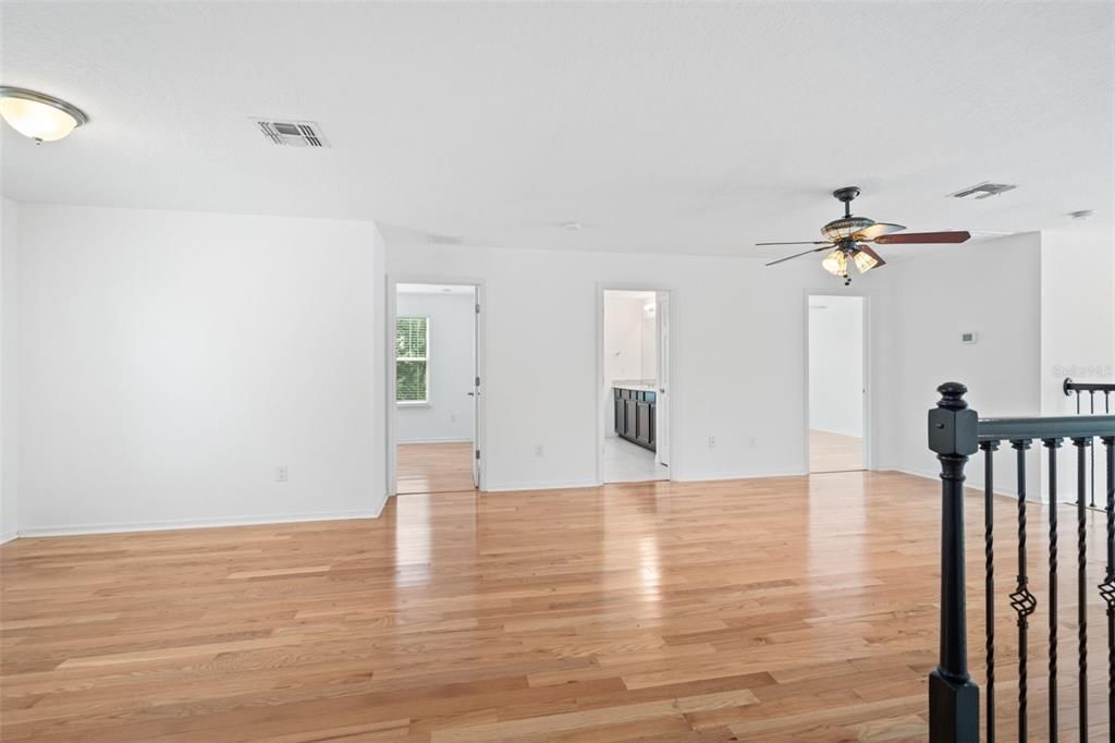 For Sale: $675,000 (5 beds, 3 baths, 2862 Square Feet)