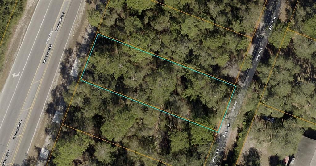 For Sale: $40,000 (0.17 acres)