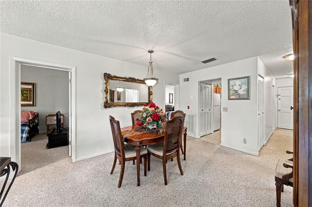For Sale: $149,900 (3 beds, 3 baths, 1622 Square Feet)
