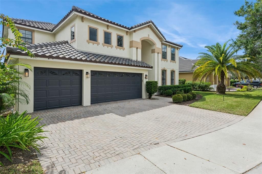 For Sale: $1,099,000 (5 beds, 3 baths, 3438 Square Feet)