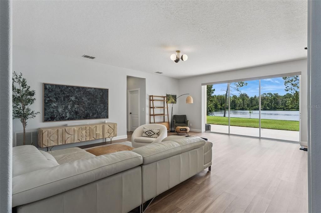 For Sale: $1,099,000 (5 beds, 3 baths, 3438 Square Feet)