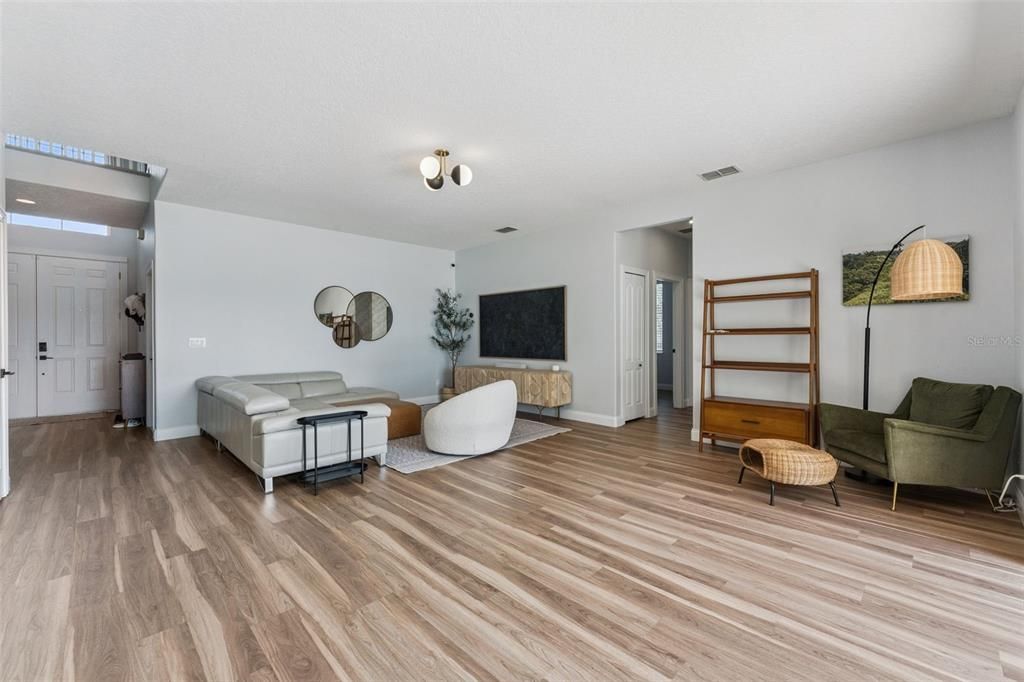 For Sale: $1,099,000 (5 beds, 3 baths, 3438 Square Feet)