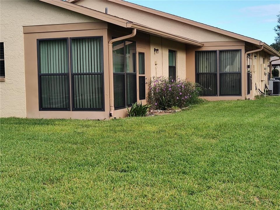 En Venta: $179,900 (2 camas, 2 baños, 1094 Pies cuadrados)