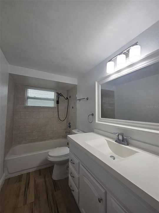 For Rent: $1,795 (3 beds, 2 baths, 1377 Square Feet)