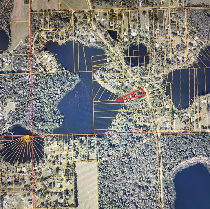 На продажу: $300,000 (0.85 acres)
