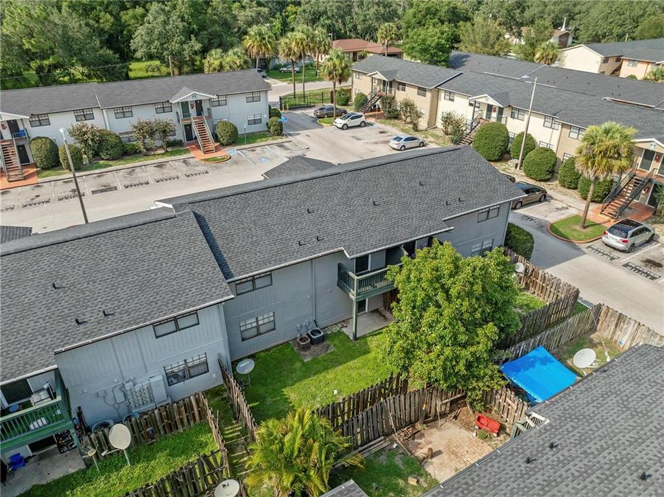 For Sale: $126,900 (2 beds, 1 baths, 899 Square Feet)