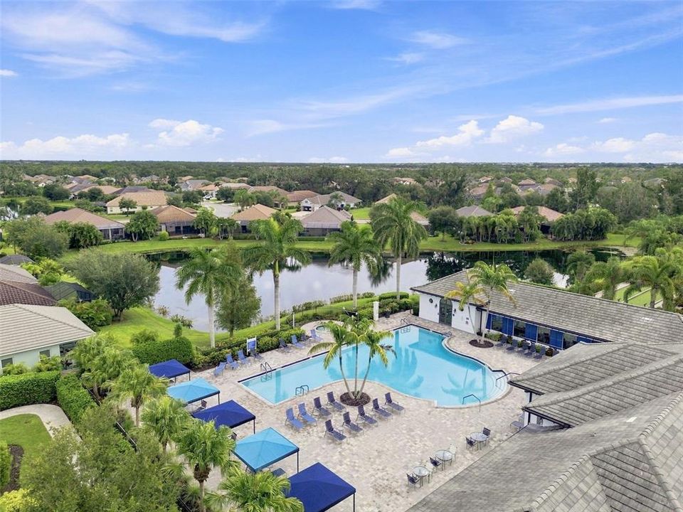 For Sale: $450,000 (3 beds, 2 baths, 1528 Square Feet)