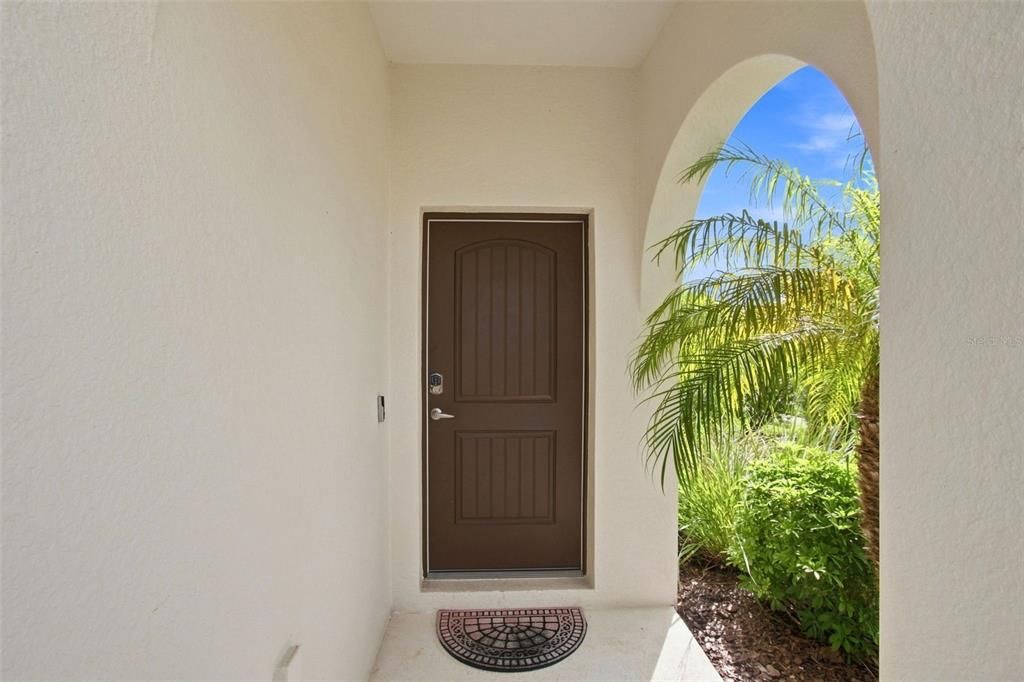 For Sale: $450,000 (3 beds, 2 baths, 1528 Square Feet)
