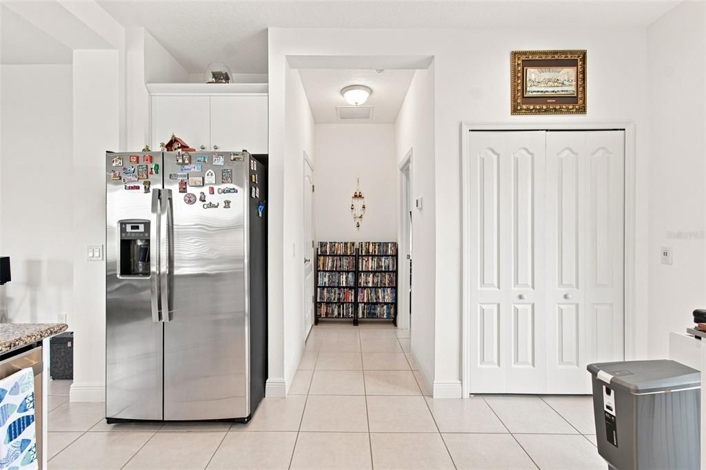 For Sale: $450,000 (3 beds, 2 baths, 1528 Square Feet)