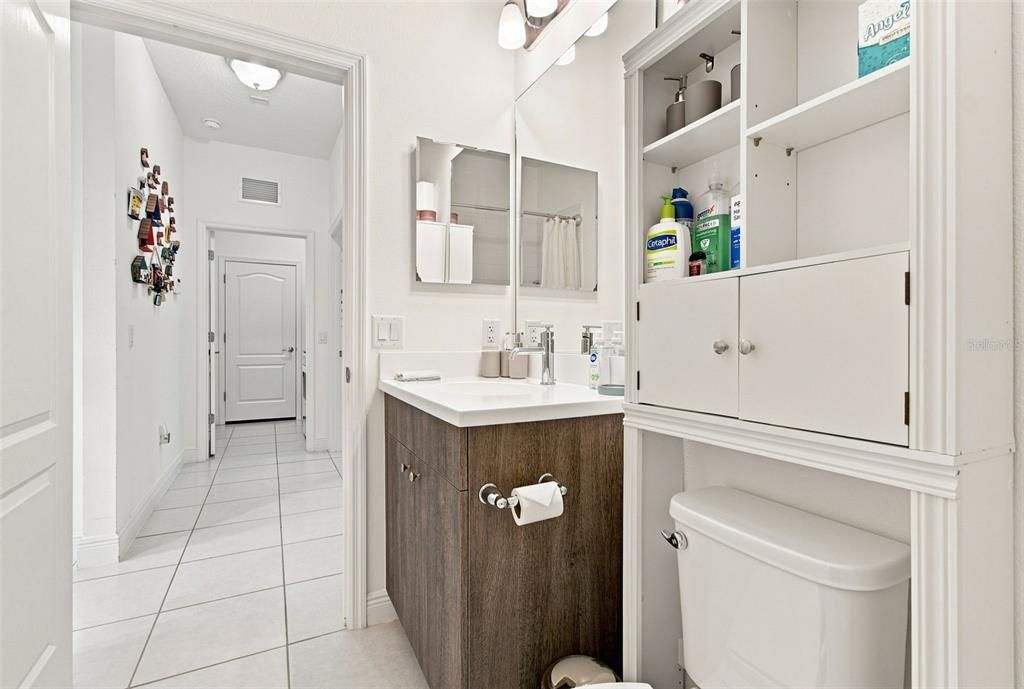 For Sale: $450,000 (3 beds, 2 baths, 1528 Square Feet)