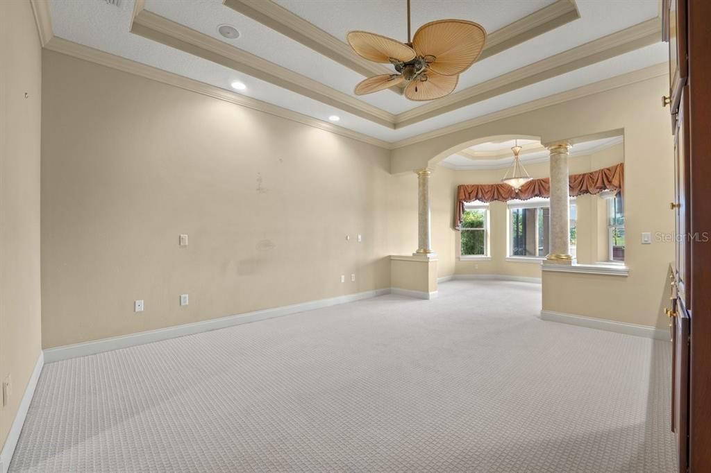 For Sale: $1,050,000 (3 beds, 4 baths, 3169 Square Feet)