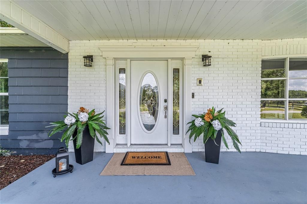 For Sale: $1,250,000 (6 beds, 4 baths, 3721 Square Feet)