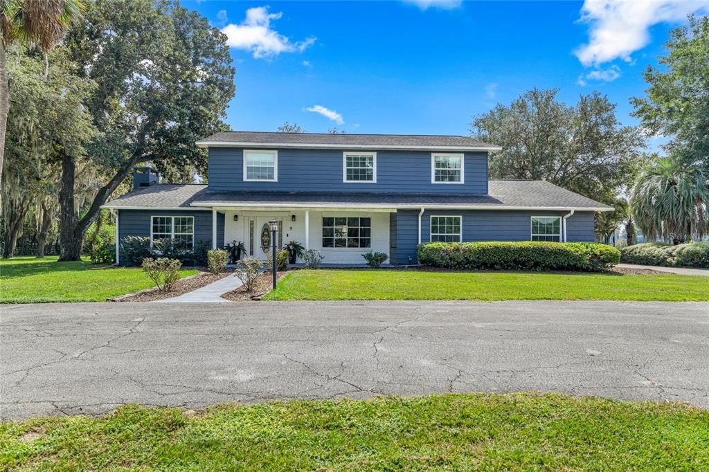 For Sale: $1,250,000 (6 beds, 4 baths, 3721 Square Feet)