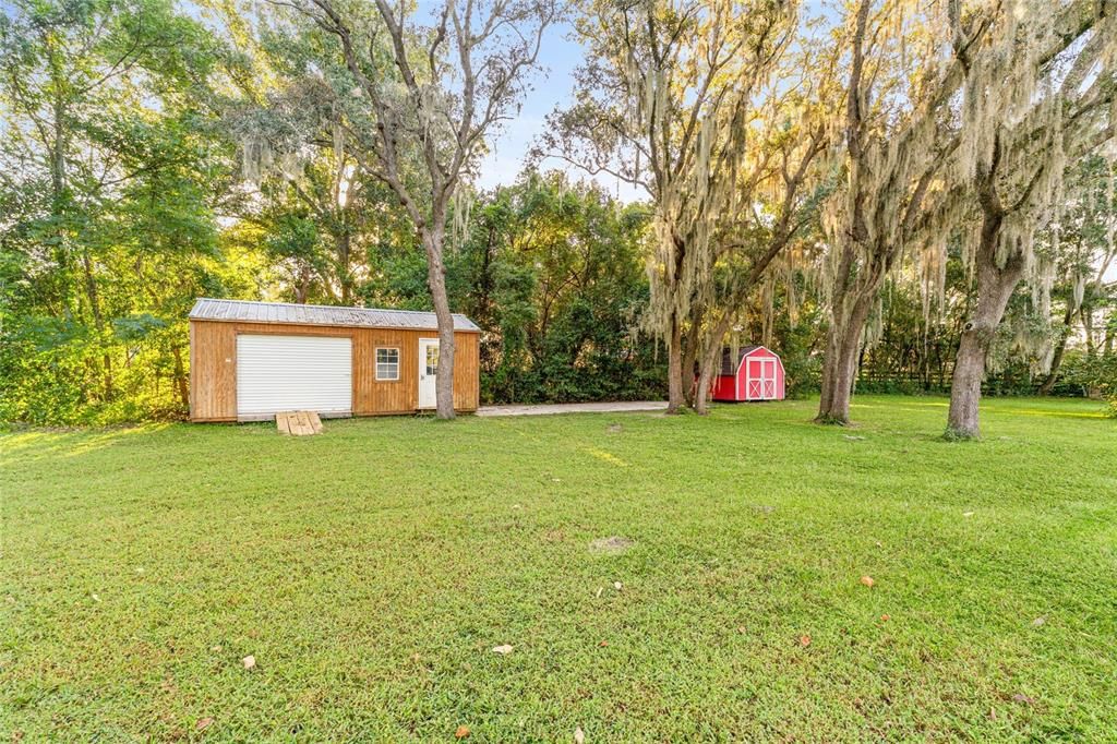 For Sale: $1,250,000 (6 beds, 4 baths, 3721 Square Feet)