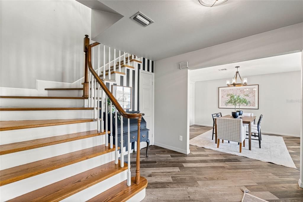 For Sale: $1,250,000 (6 beds, 4 baths, 3721 Square Feet)
